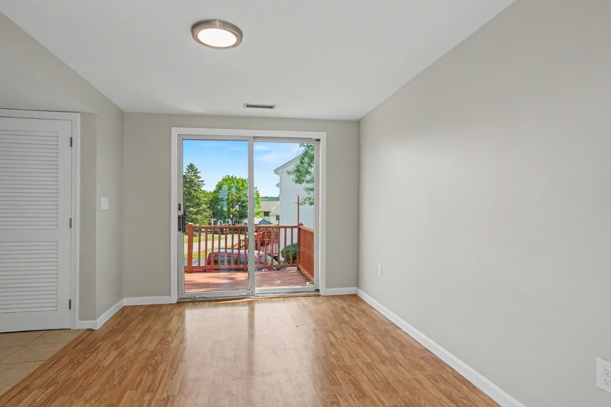 Condominium at 13 Brandee Ln # 24, Methuen MA 01844, Methuen, photo 9 of 31