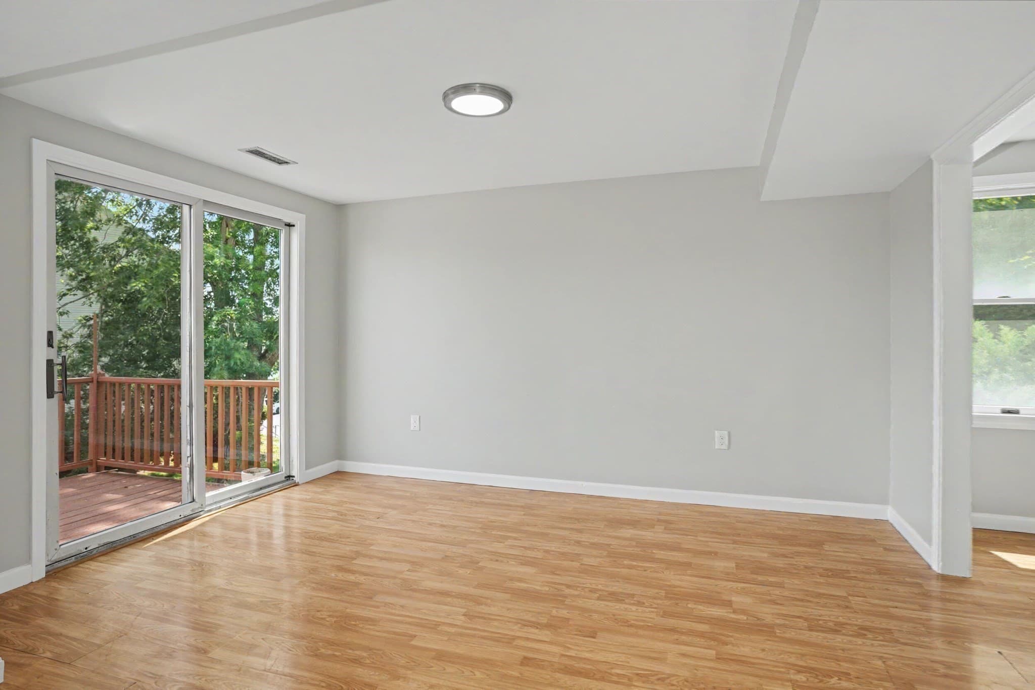 Condominium at 13 Brandee Ln # 24, Methuen MA 01844, Methuen, photo 8 of 31