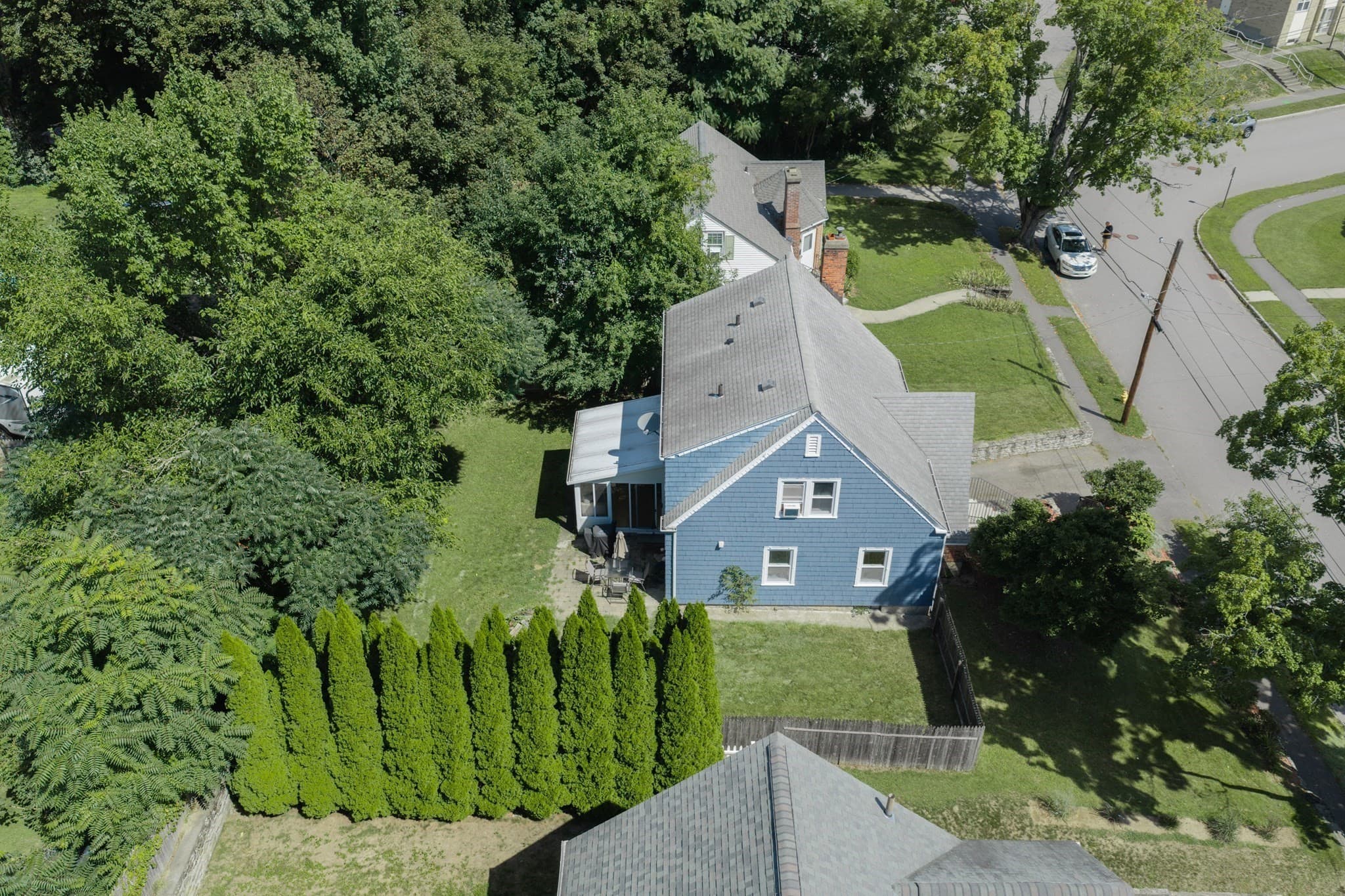 Single Family Residence at 4 Maxdale Rd, Worcester MA 01602, Worcester, photo 32 of 36