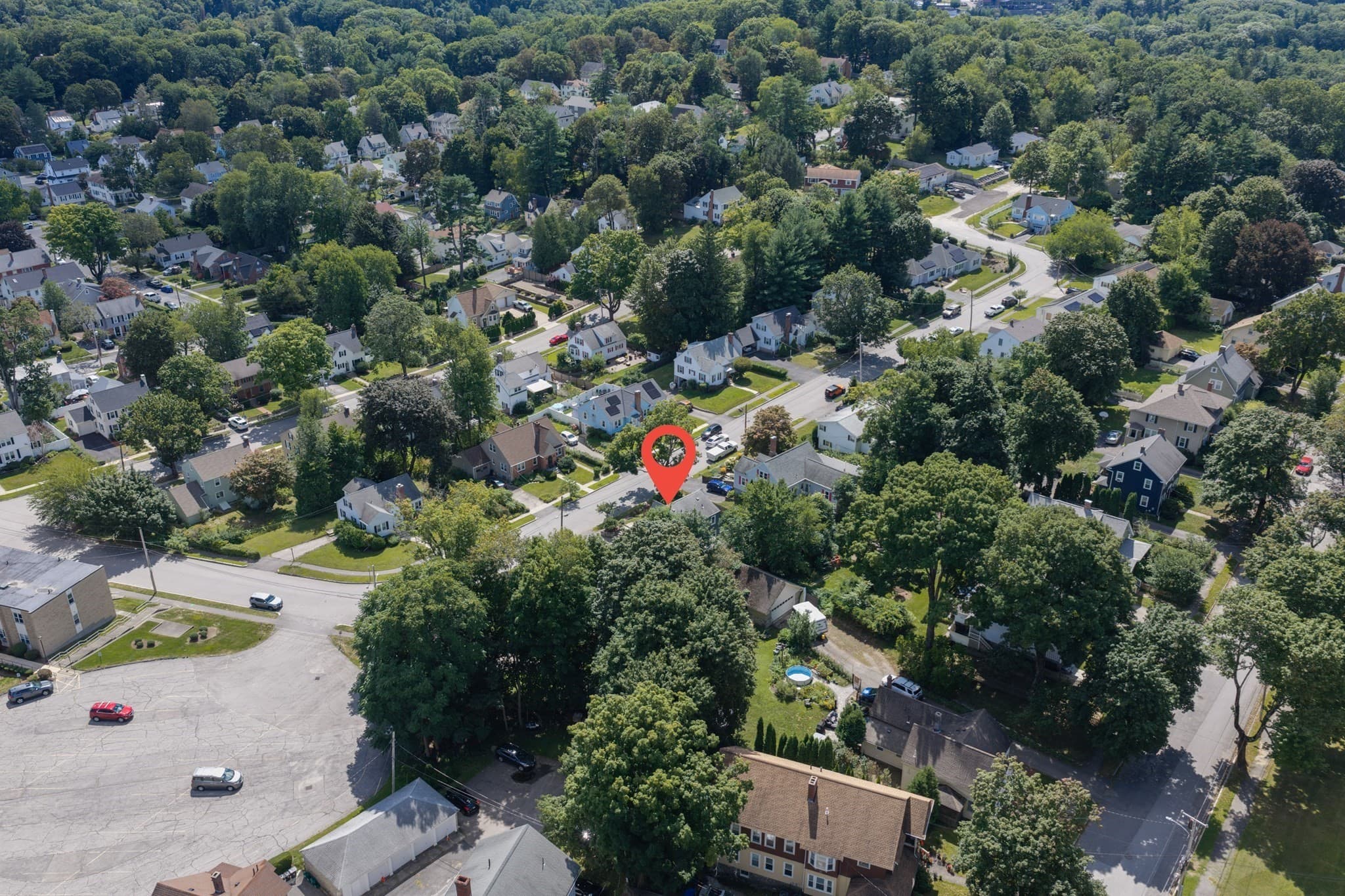 Single Family Residence at 4 Maxdale Rd, Worcester MA 01602, Worcester, photo 33 of 36
