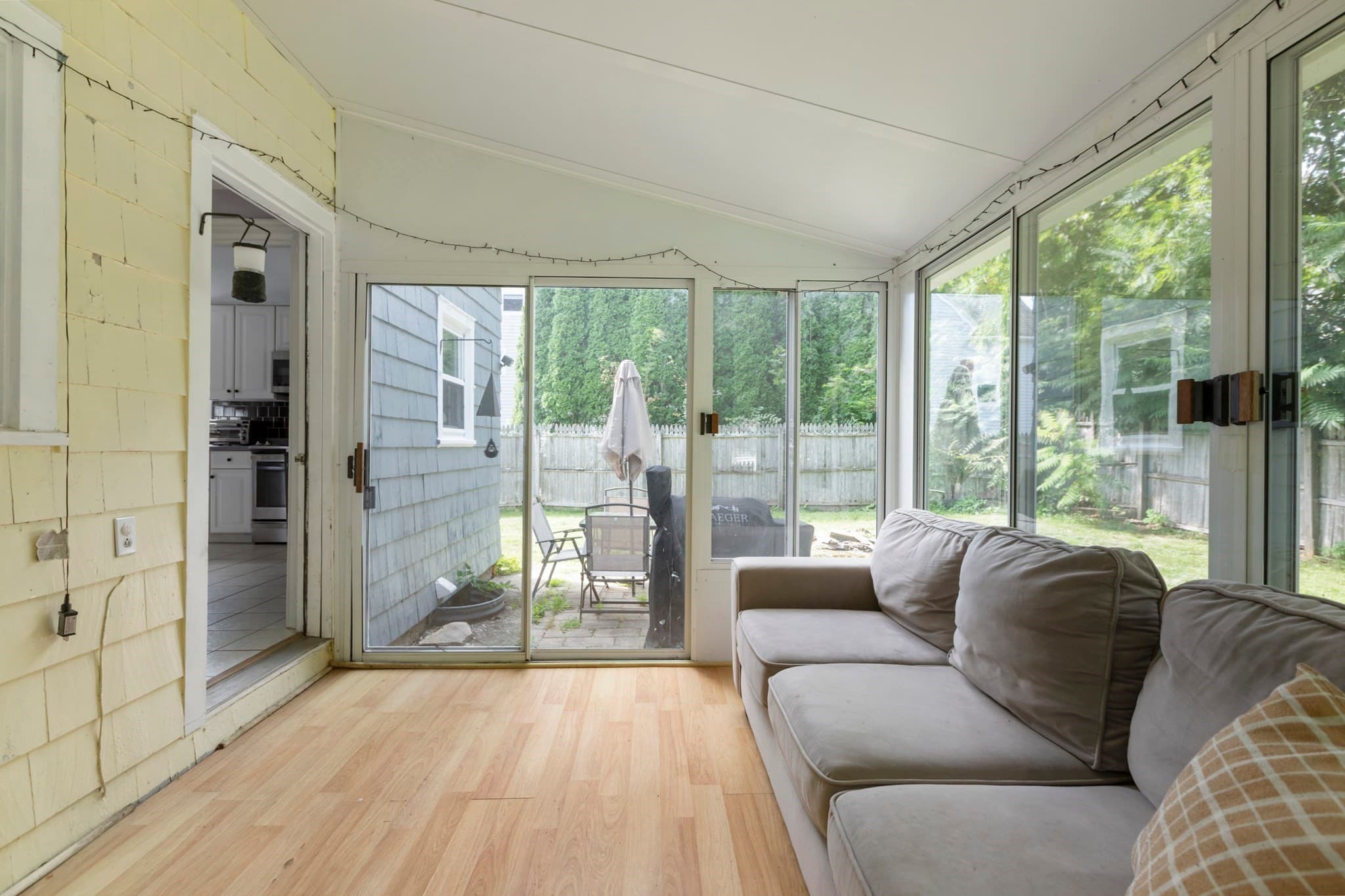 Single Family Residence at 4 Maxdale Rd, Worcester MA 01602, Worcester, photo 18 of 36