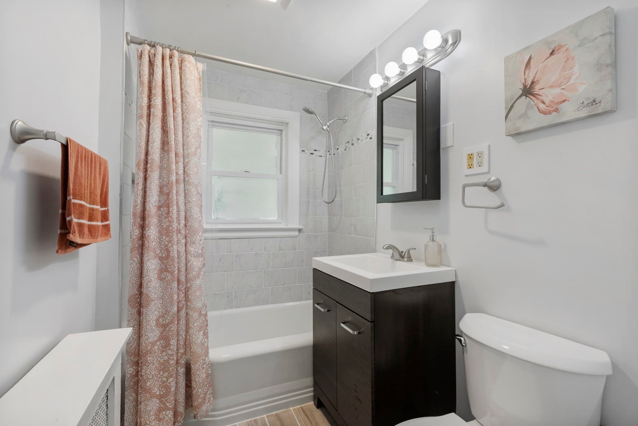 Single Family Residence at 4 Maxdale Rd, Worcester MA 01602, Worcester, photo 15 of 36