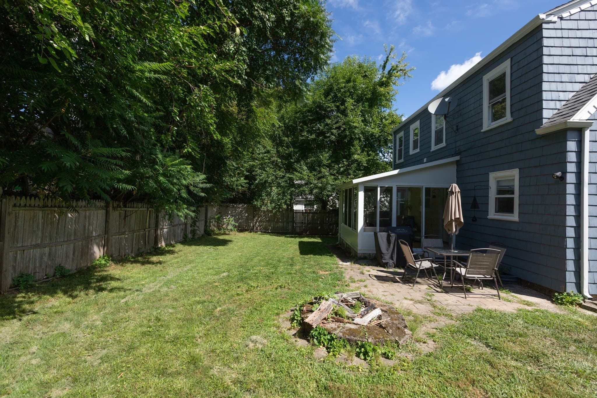 Single Family Residence at 4 Maxdale Rd, Worcester MA 01602, Worcester, photo 29 of 36