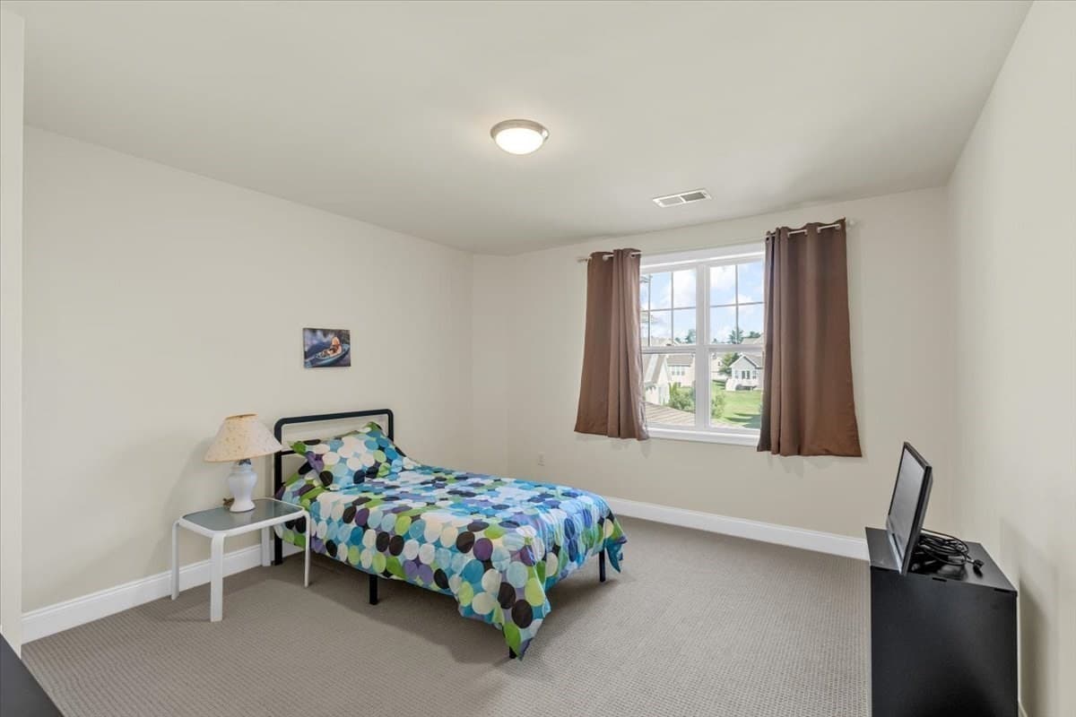 Condominium at 24 Henry Way # 24, Millis MA 02054, Millis, photo 20 of 35
