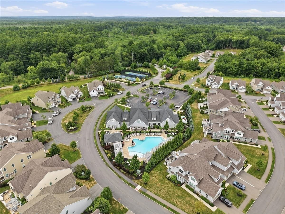 Condominium at 24 Henry Way # 24, Millis MA 02054, Millis, photo 34 of 35