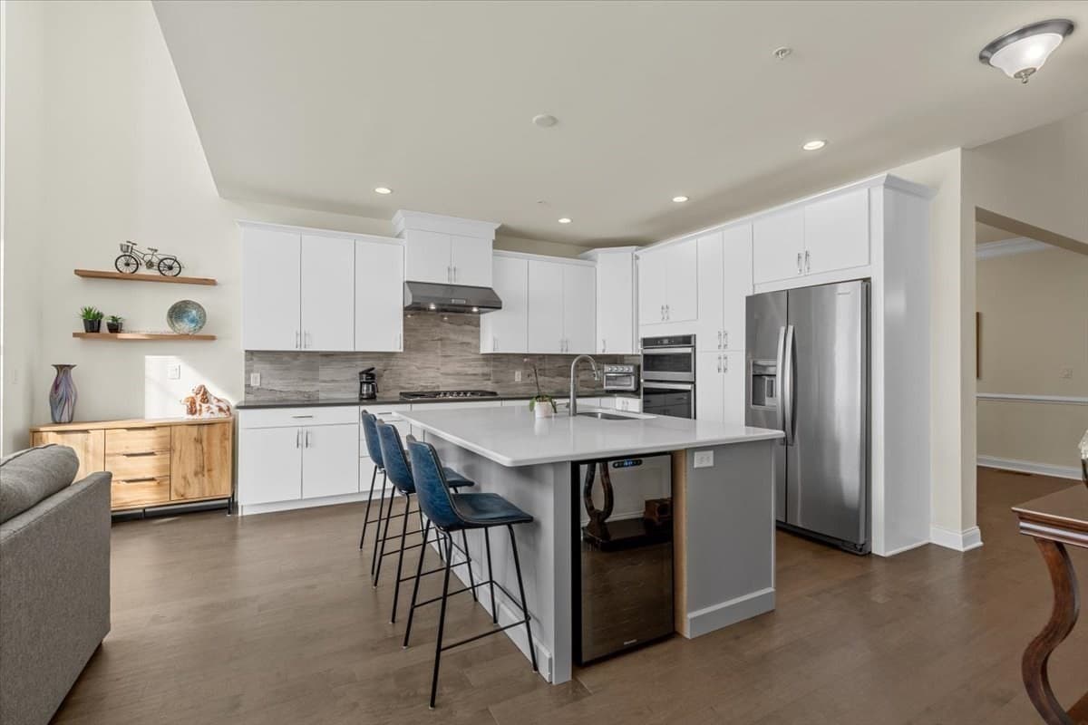 Condominium at 24 Henry Way # 24, Millis MA 02054, Millis, photo 4 of 35