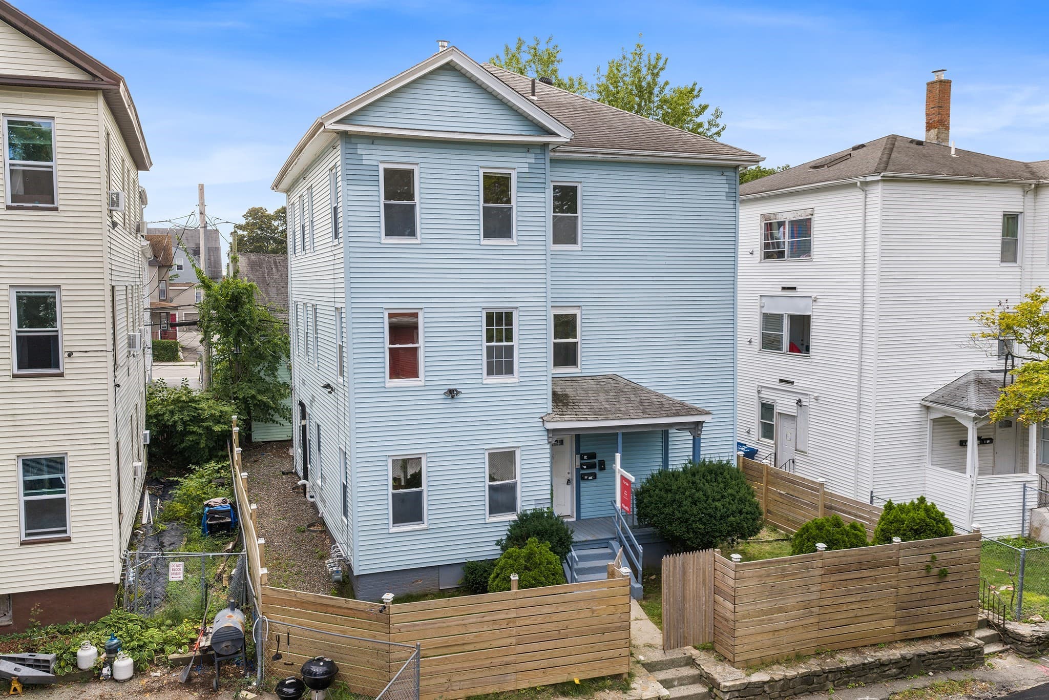 5 Freeland Ter, Worcester MA 01603