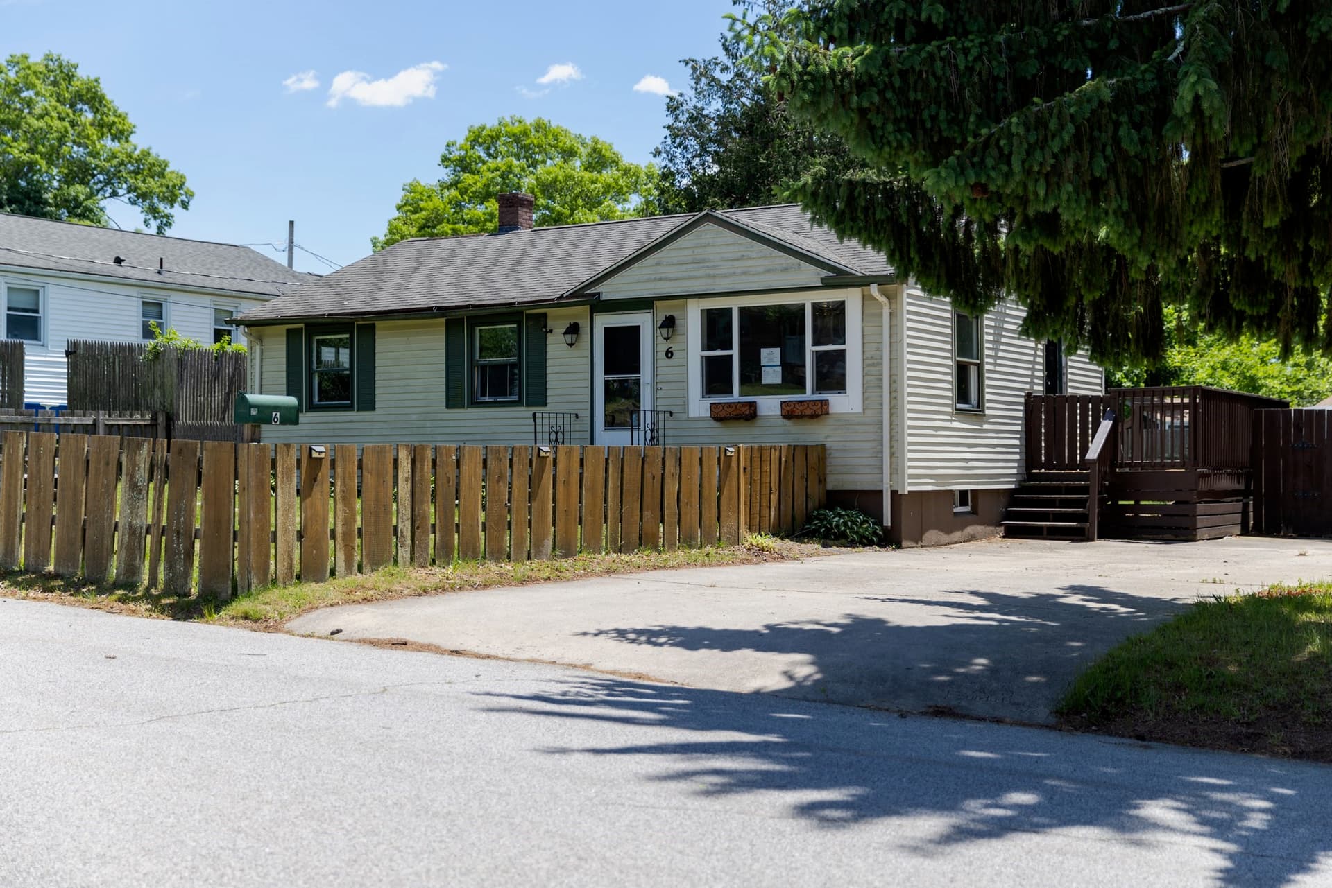 6 Kathy Ave, Coventry RI 02816
