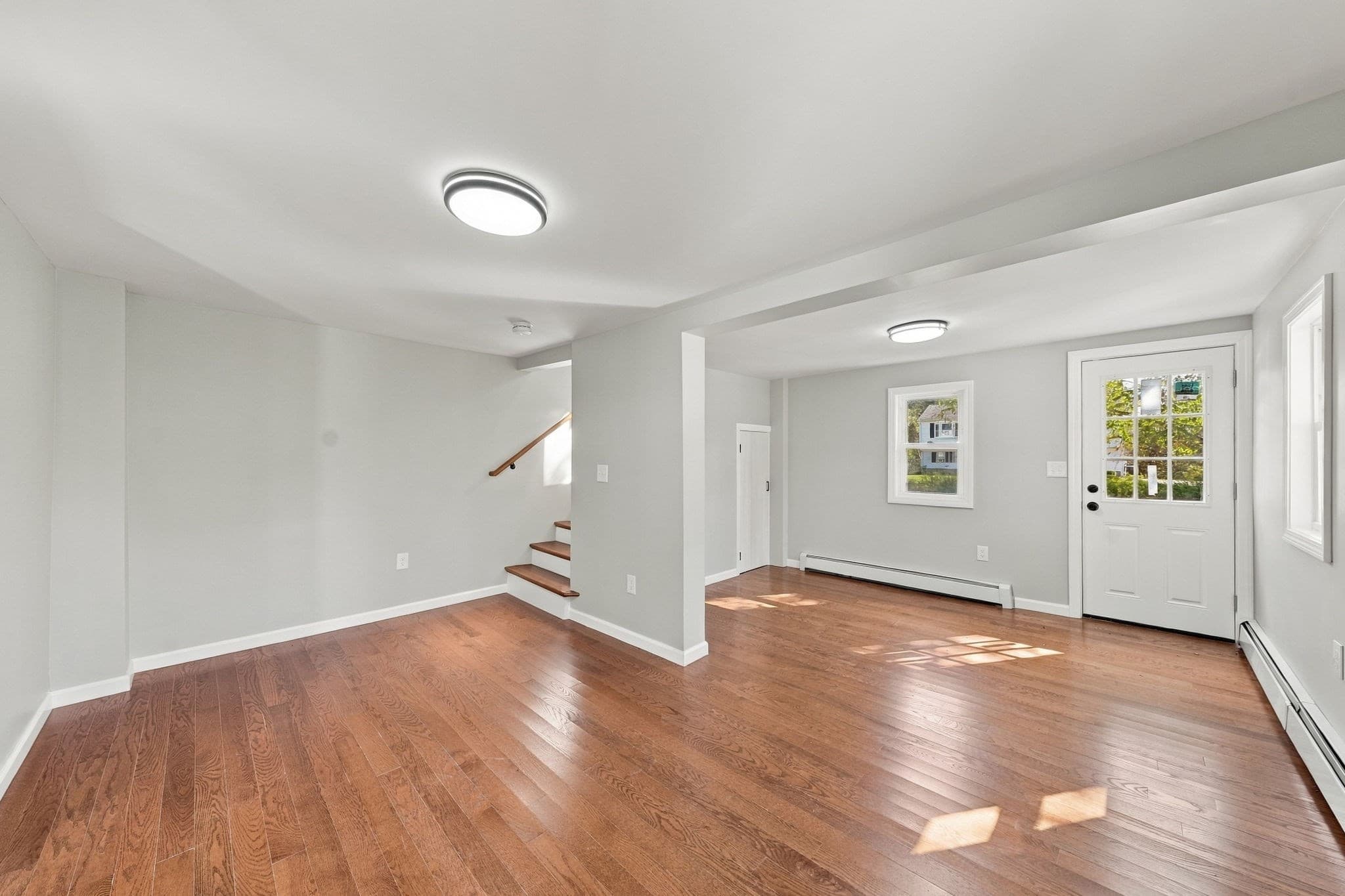 Single Family Residence at 963 Russells Mills Rd, Dartmouth MA 02748, photo 17 of 27