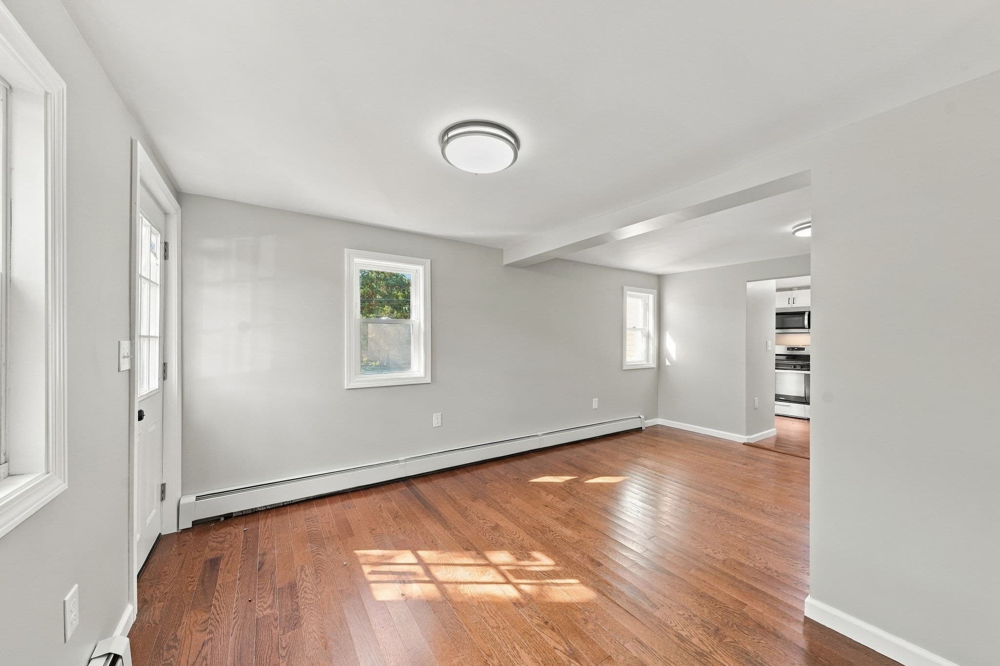 Single Family Residence at 963 Russells Mills Rd, Dartmouth MA 02748, photo 19 of 27