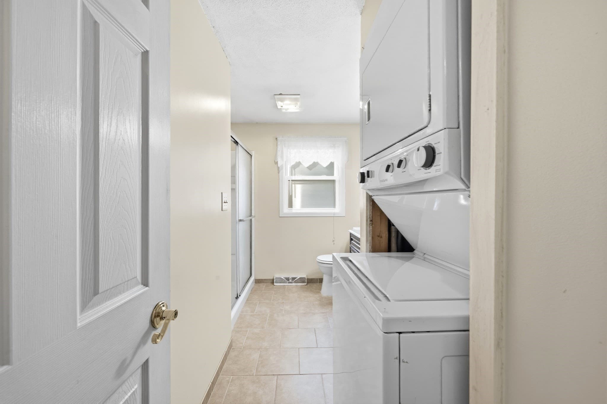Single Family Residence at 51 Broad Street, Billerica MA 01821, photo 13 of 42