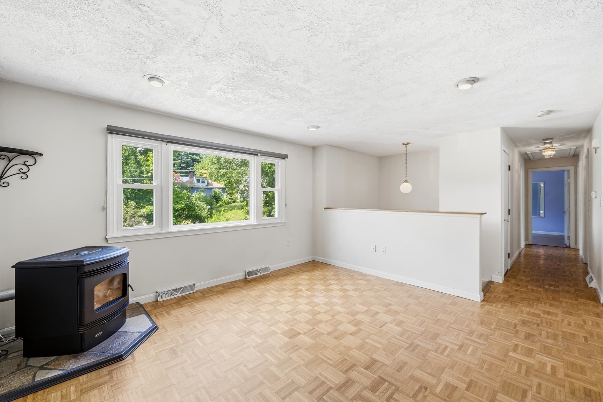 Single Family Residence at 51 Broad Street, Billerica MA 01821, photo 11 of 42