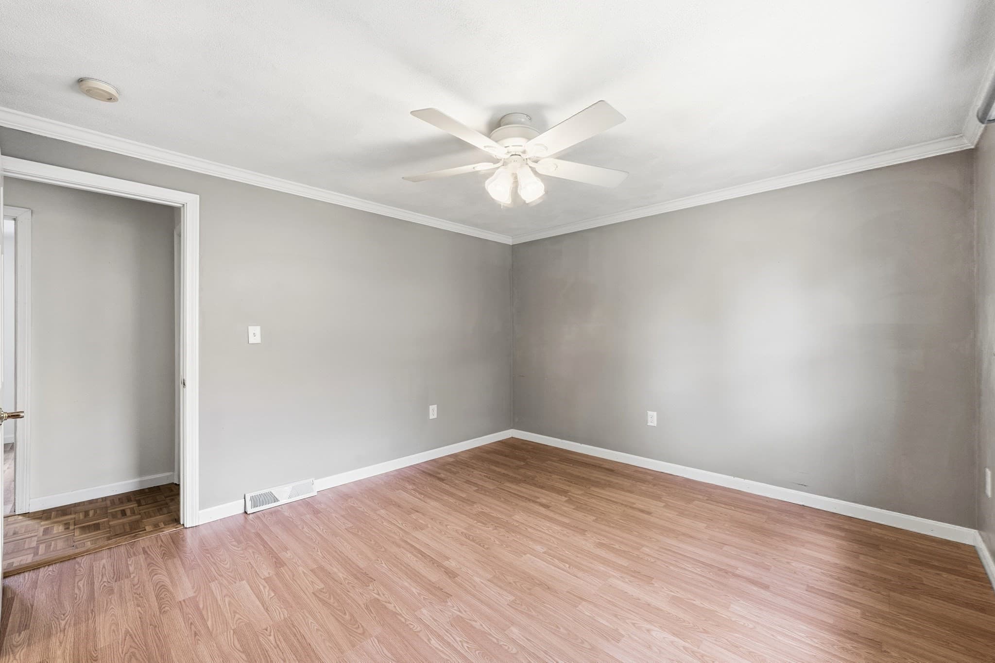 Single Family Residence at 51 Broad Street, Billerica MA 01821, photo 21 of 42