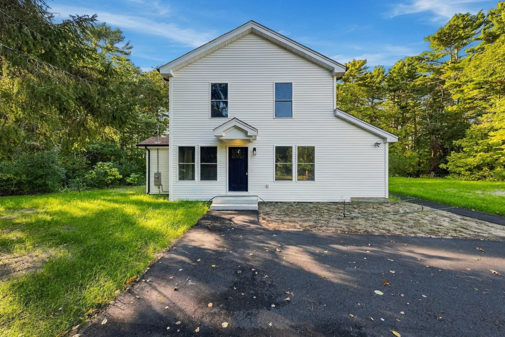 Single Family Residence at 10 Cabo Verde Way, Wareham MA 02571, photo 6 of 34