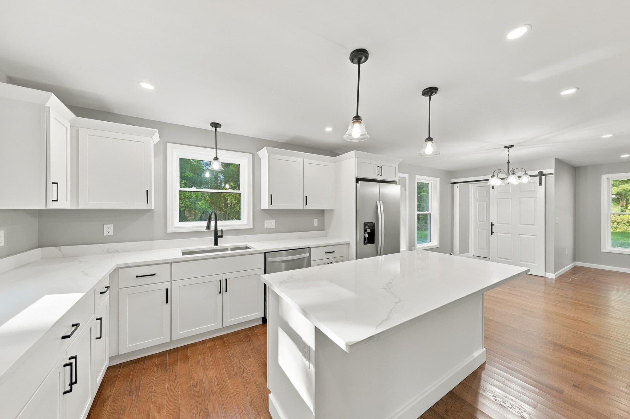 Single Family Residence at 10 Cabo Verde Way, Wareham MA 02571, photo 13 of 34