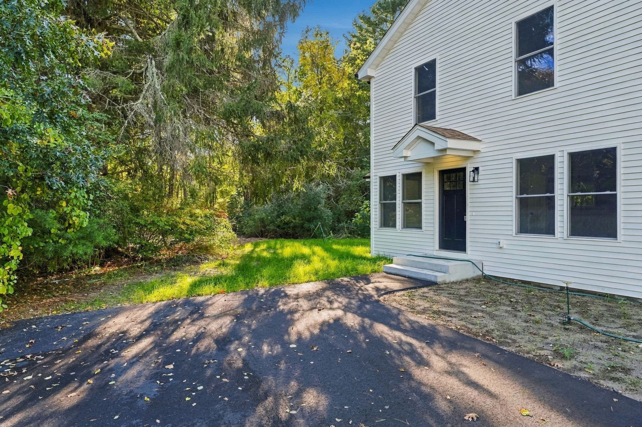 Single Family Residence at 10 Cabo Verde Way, Wareham MA 02571, photo 5 of 34