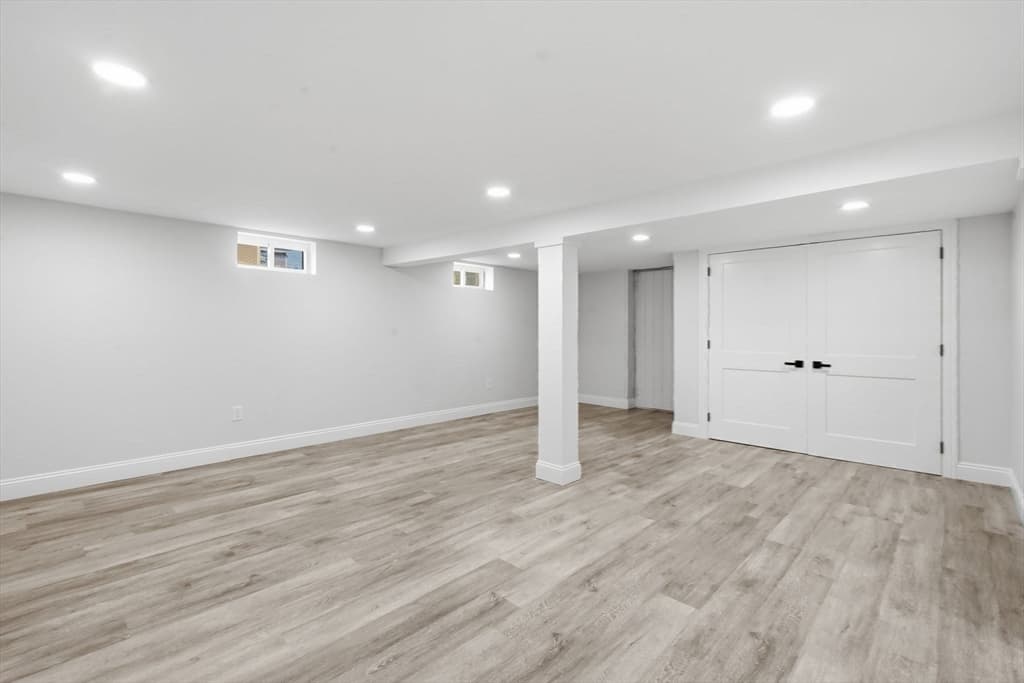 Single Family Residence at 15 Hilltop Ter, Ludlow MA 01056, Ludlow, photo 23 of 32