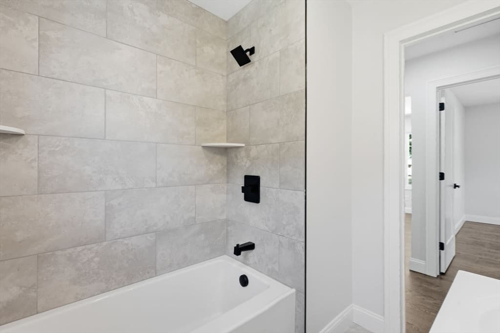 Single Family Residence at 15 Hilltop Ter, Ludlow MA 01056, Ludlow, photo 12 of 32