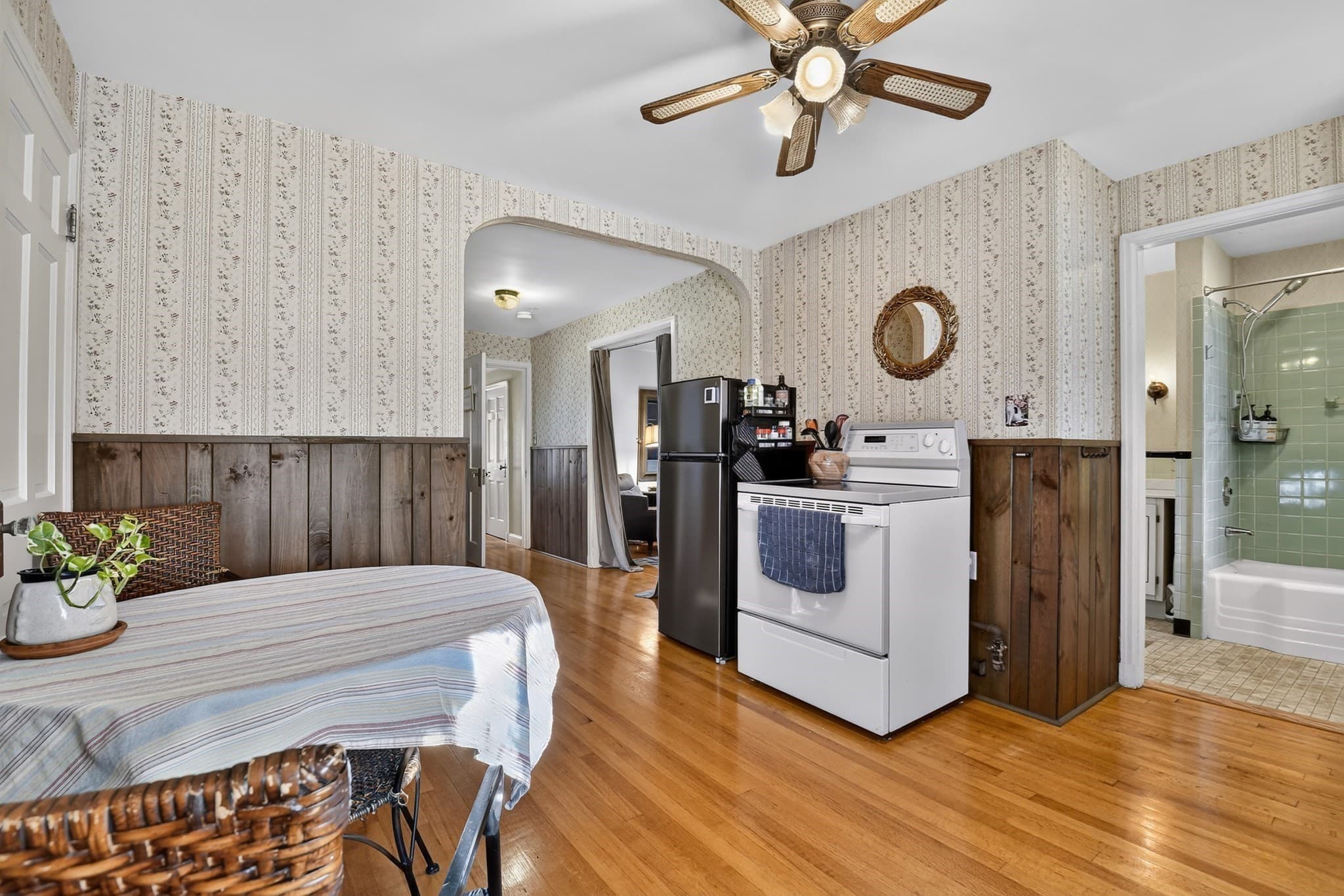 Multi Family at 208 Woodland St, Fitchburg MA 01420, Fitchburg, photo 24 of 33