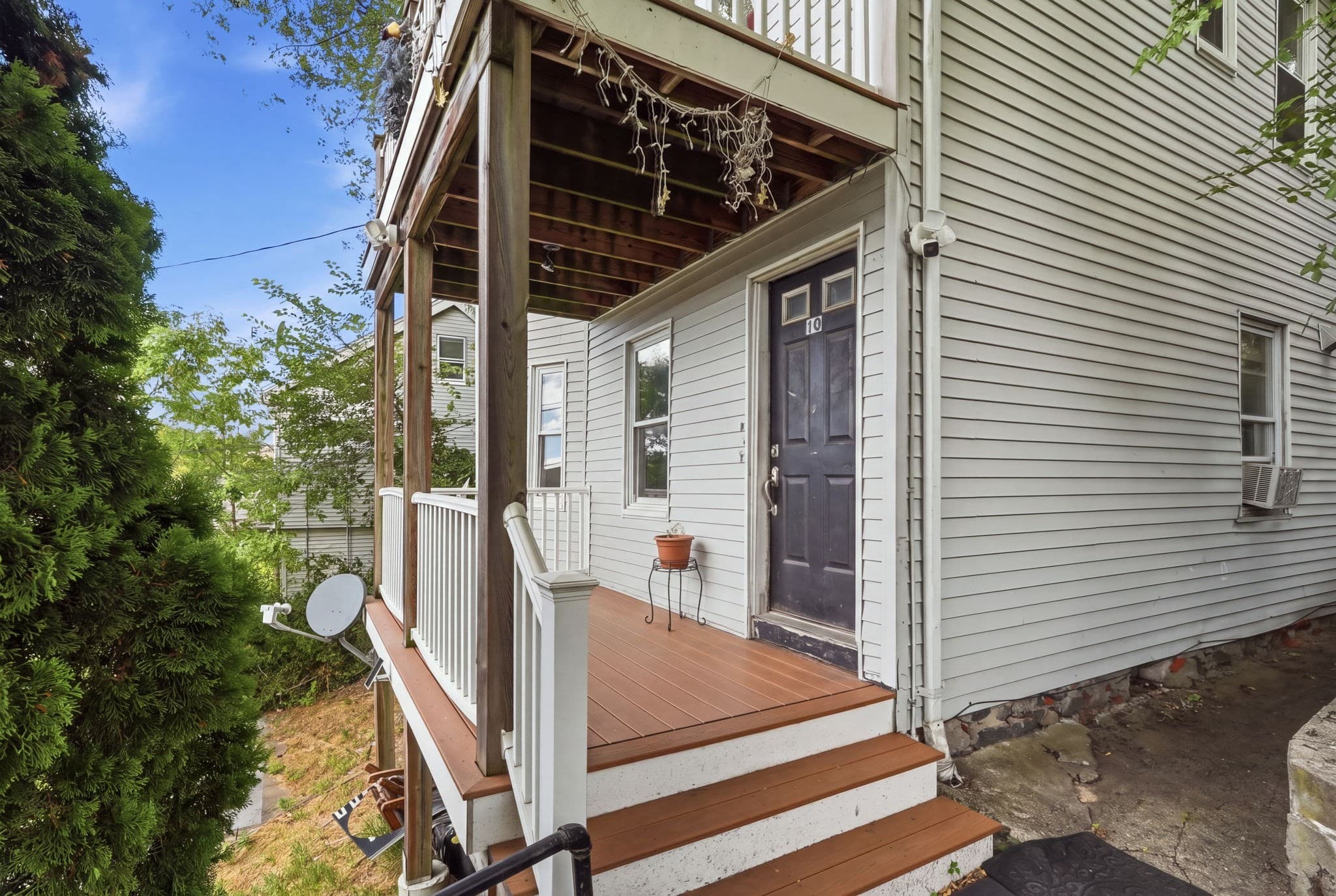 2 Family - 2 Units Up/Down at 10 Fremont Ave, Everett MA 02149, Everett, photo 33 of 40