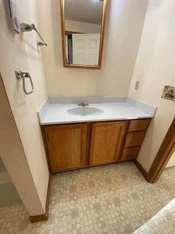 Single Family Residence at 60 Osgood Rd., Sterling MA 01564, Sterling, photo 38 of 42