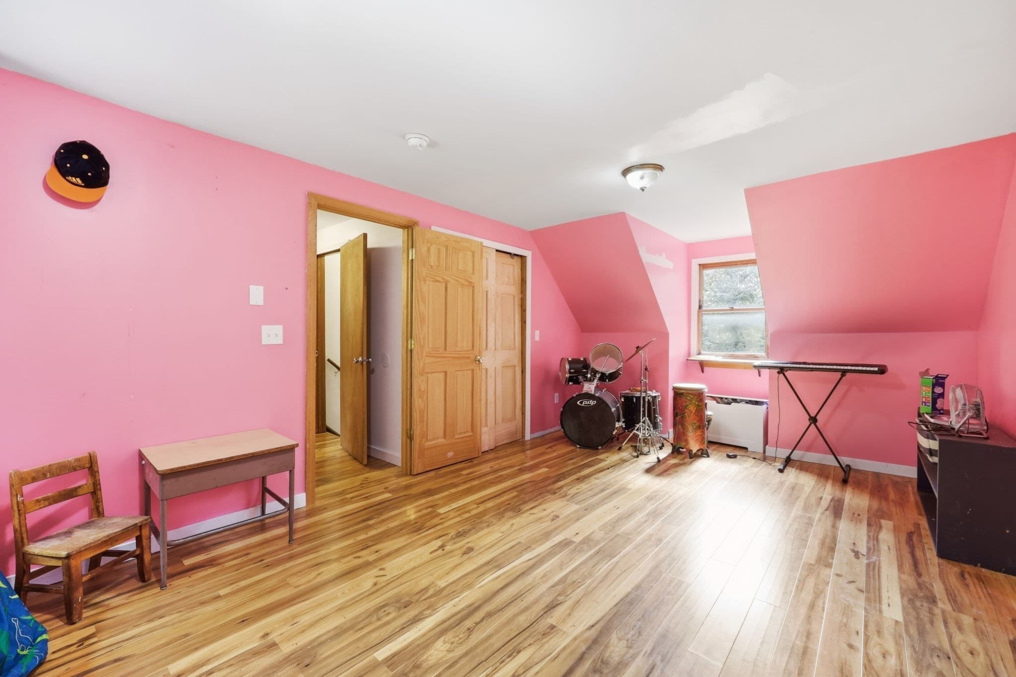 Single Family Residence at 28 Old Thompson St, Palmer MA 01069, Palmer, photo 10 of 12