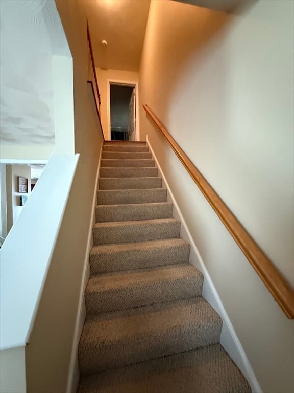Condominium at 7 Willow St # 7, Haverhill MA 01832, photo 13 of 24