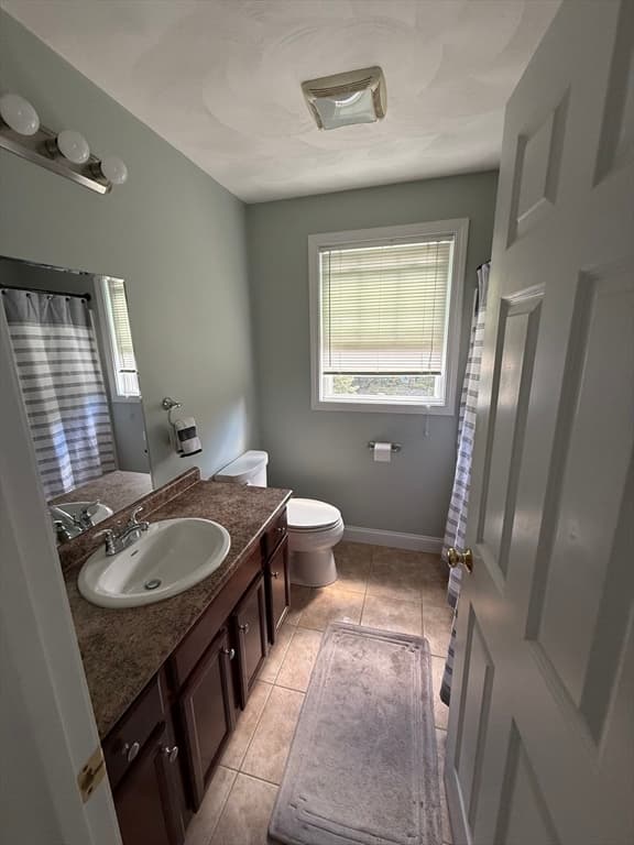 Condominium at 7 Willow St # 7, Haverhill MA 01832, photo 15 of 24