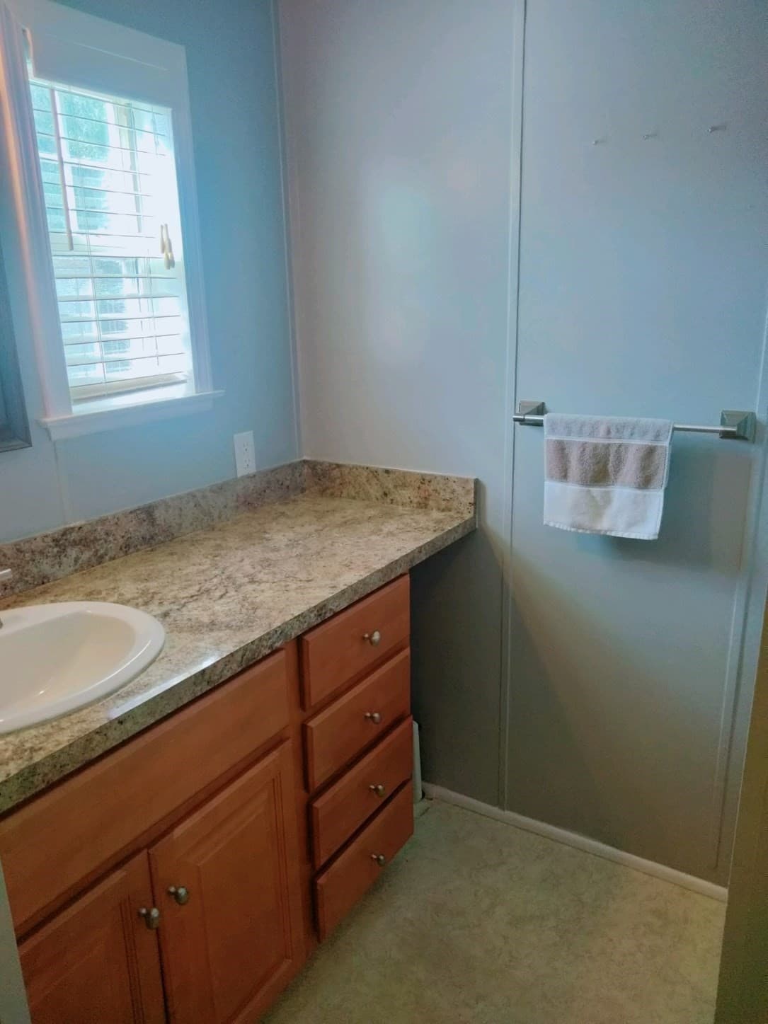 Mobile Home at 16 Hemlock Street, Rockland MA 02370, Rockland, photo 17 of 30
