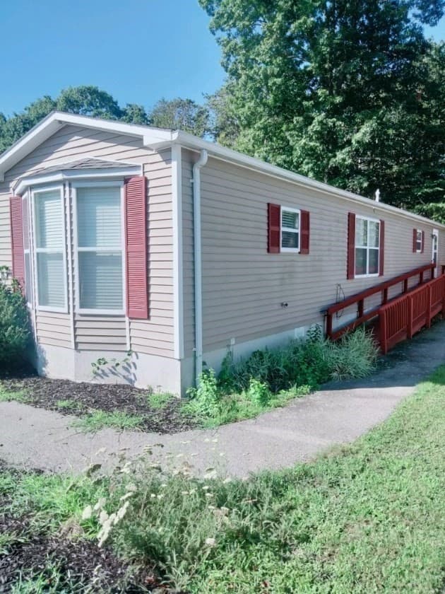Mobile Home at 16 Hemlock Street, Rockland MA 02370, Rockland, photo 3 of 30