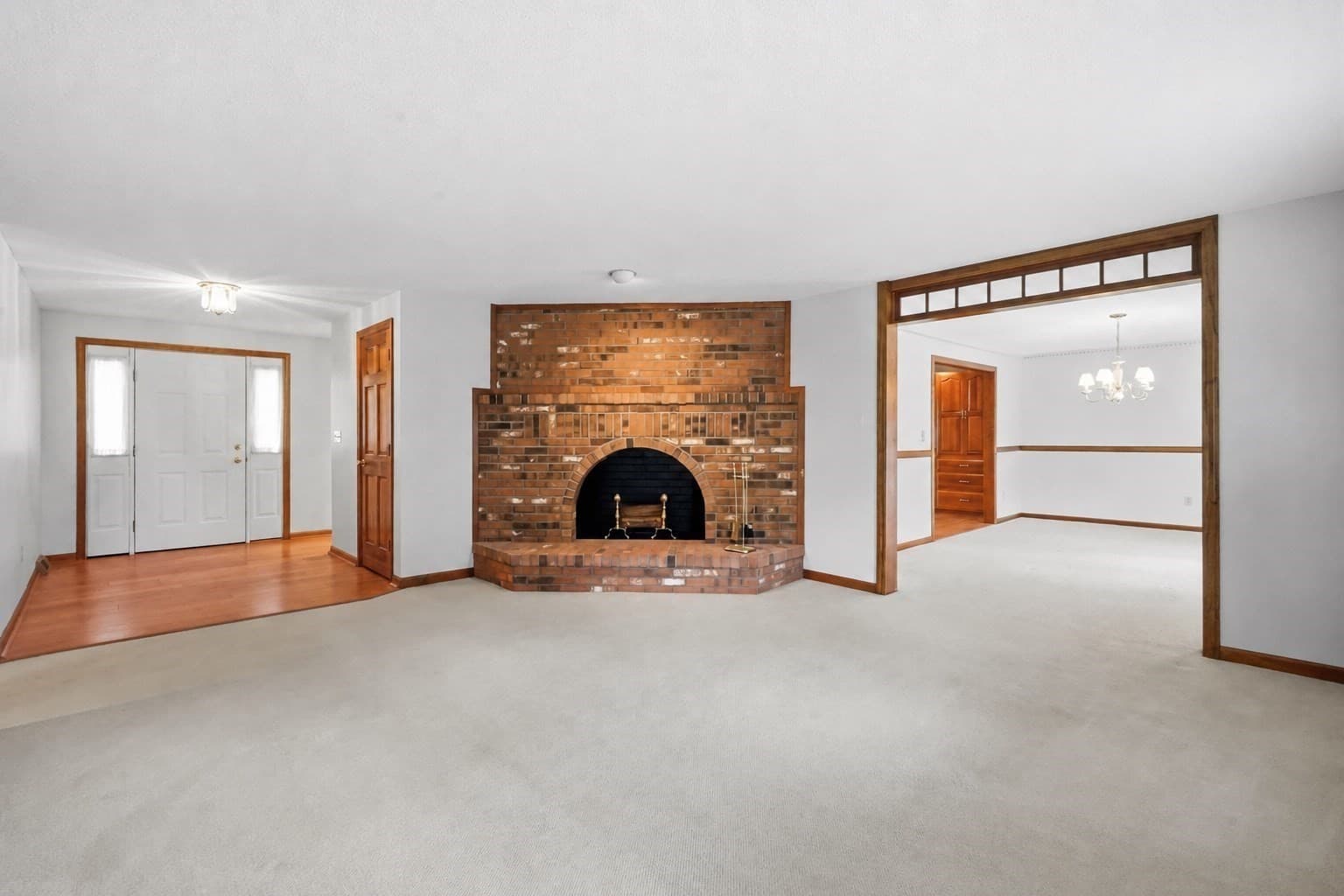 Single Family Residence at 31 Deborah Lane, Westfield MA 01085, Westfield, photo 4 of 42