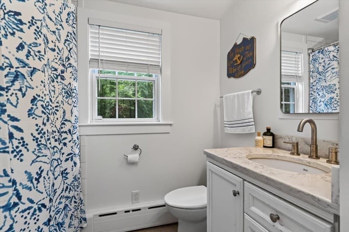 Single Family Residence at 127 Taylor St, Pembroke MA 02359, Pembroke, photo 20 of 31