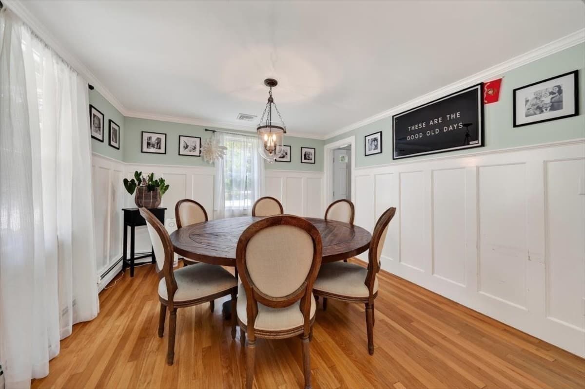Single Family Residence at 127 Taylor St, Pembroke MA 02359, Pembroke, photo 4 of 31