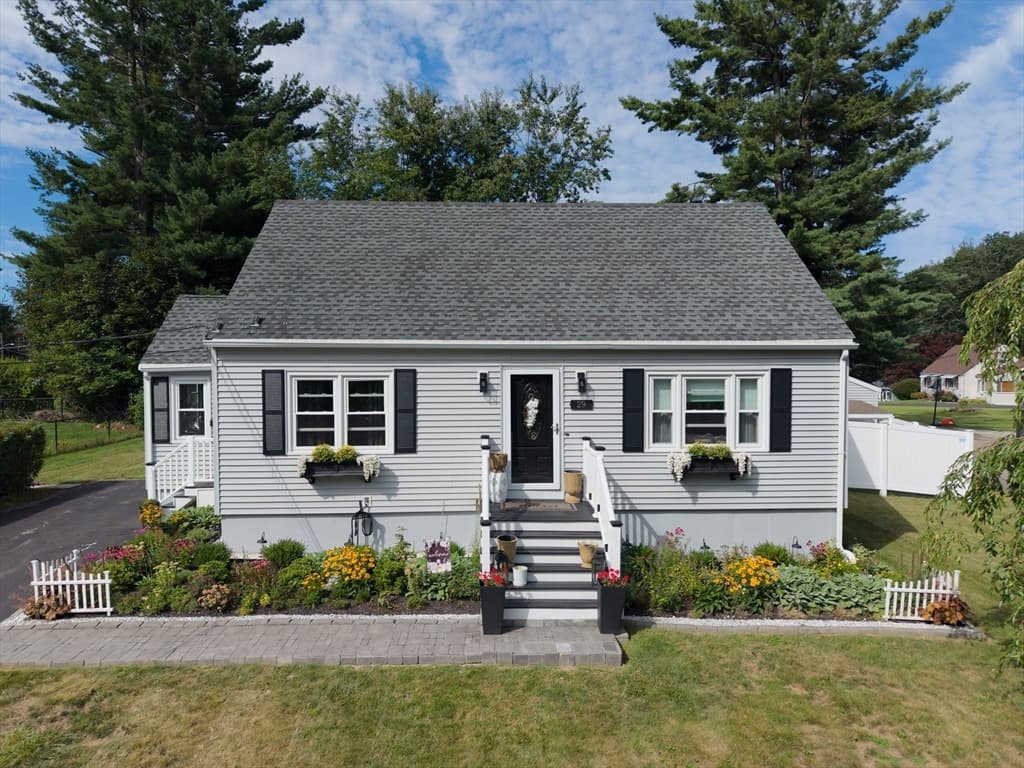 29 Warren Ave, Leicester MA 01524
