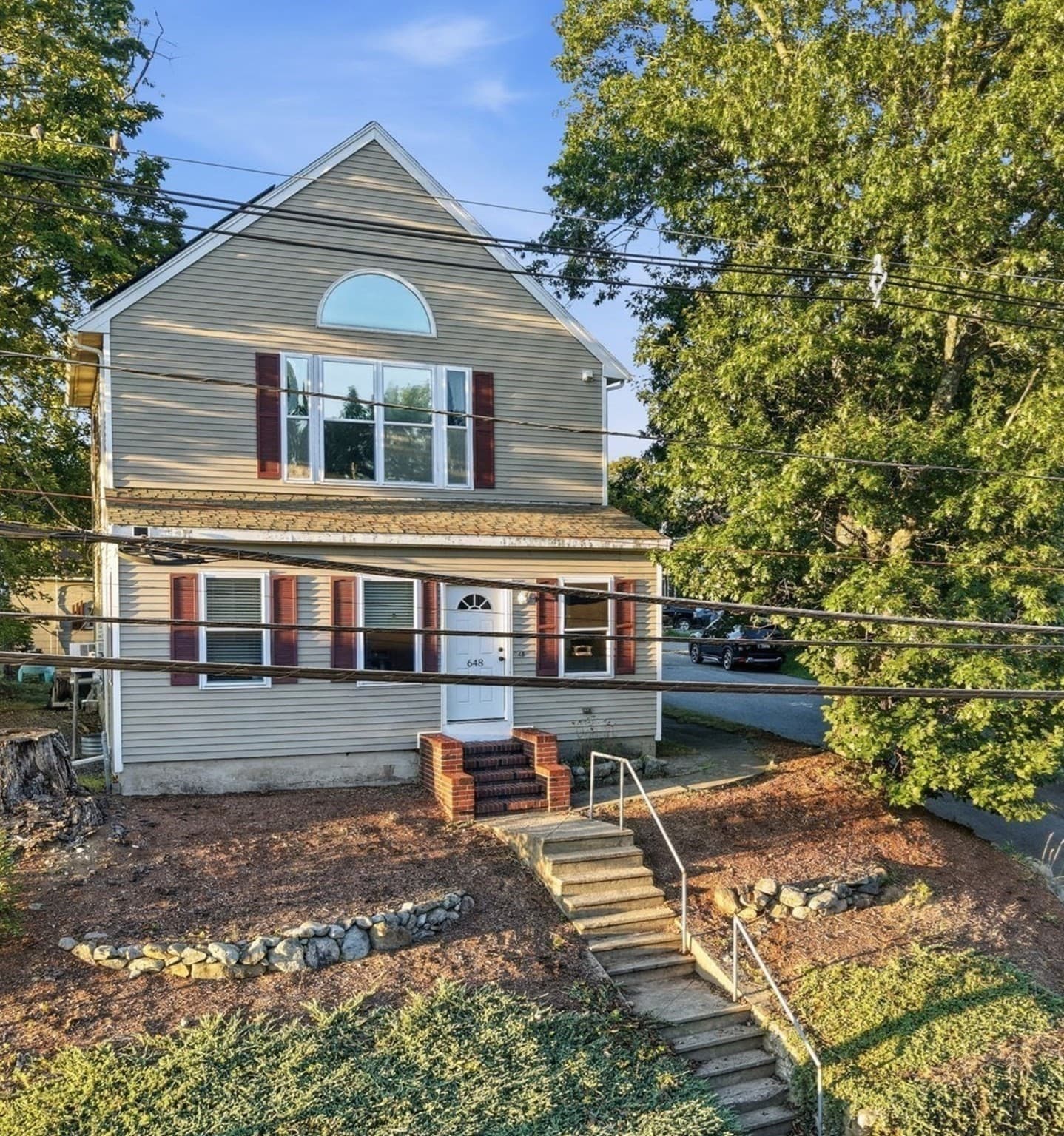 Single Family Residence at 648 Merrimack Ave, Dracut MA 01826, photo 3 of 39
