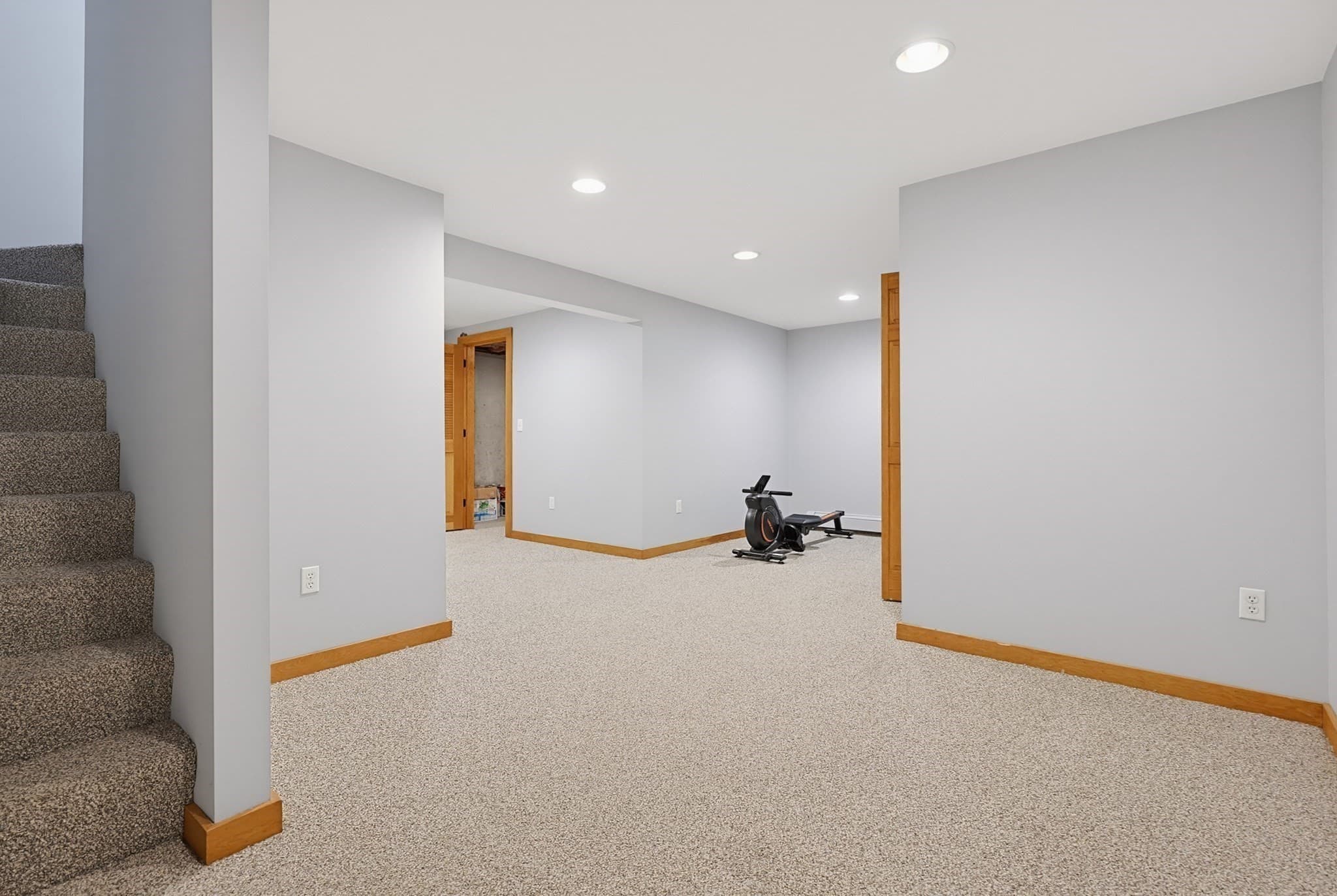 Single Family Residence at 74 Spinning Wheel Dr, Uxbridge MA 01569, Uxbridge, photo 27 of 42