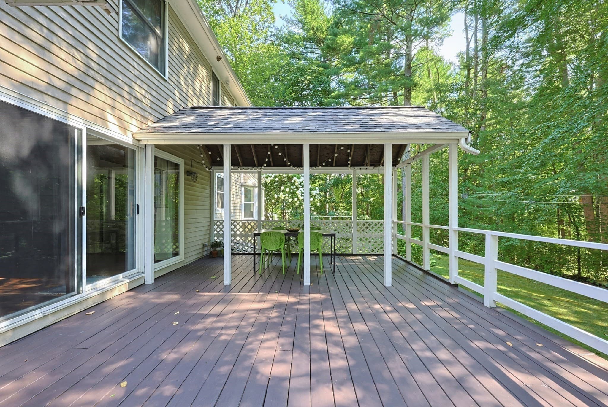 Single Family Residence at 74 Spinning Wheel Dr, Uxbridge MA 01569, Uxbridge, photo 34 of 42