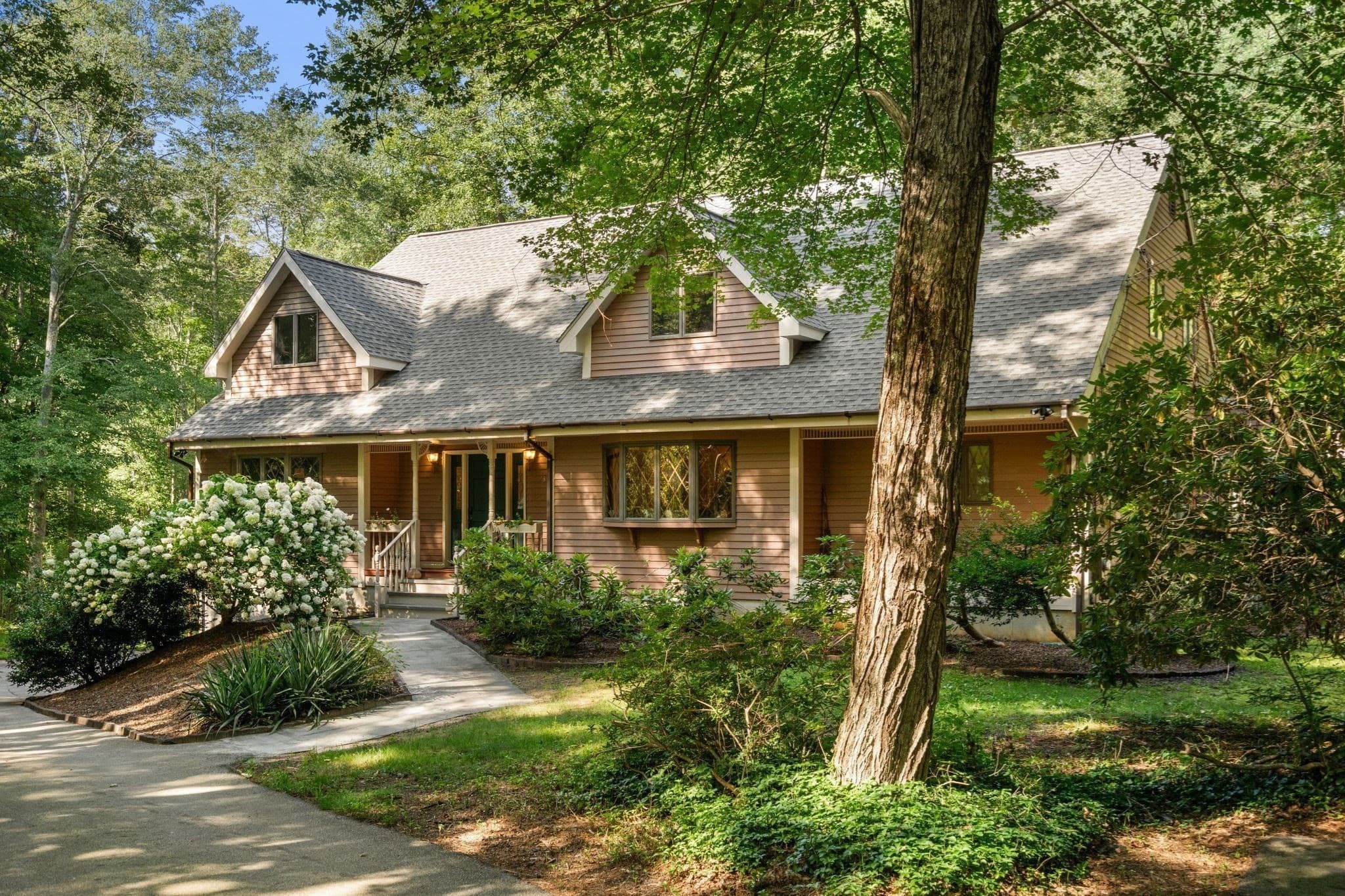 Single Family Residence at 73 Main St, Sutton MA 01590, Sutton, photo 39 of 40