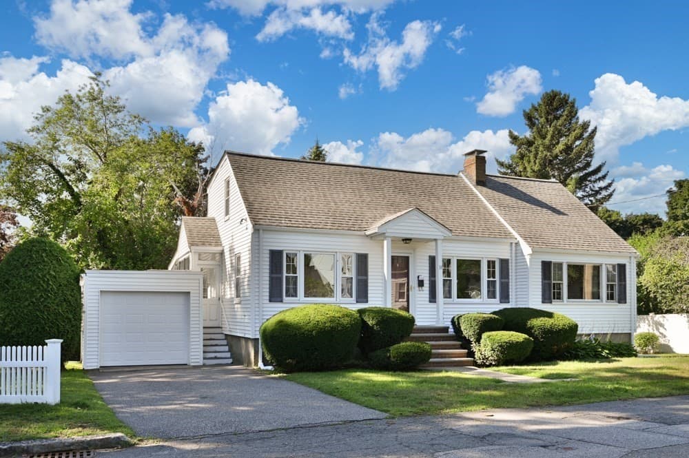 Single Family Residence at 33 Wilson Rd, Stoneham MA 02180, Stoneham, photo 2 of 39