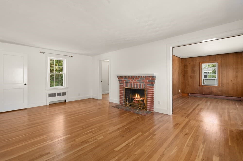 Single Family Residence at 33 Wilson Rd, Stoneham MA 02180, Stoneham, photo 13 of 39