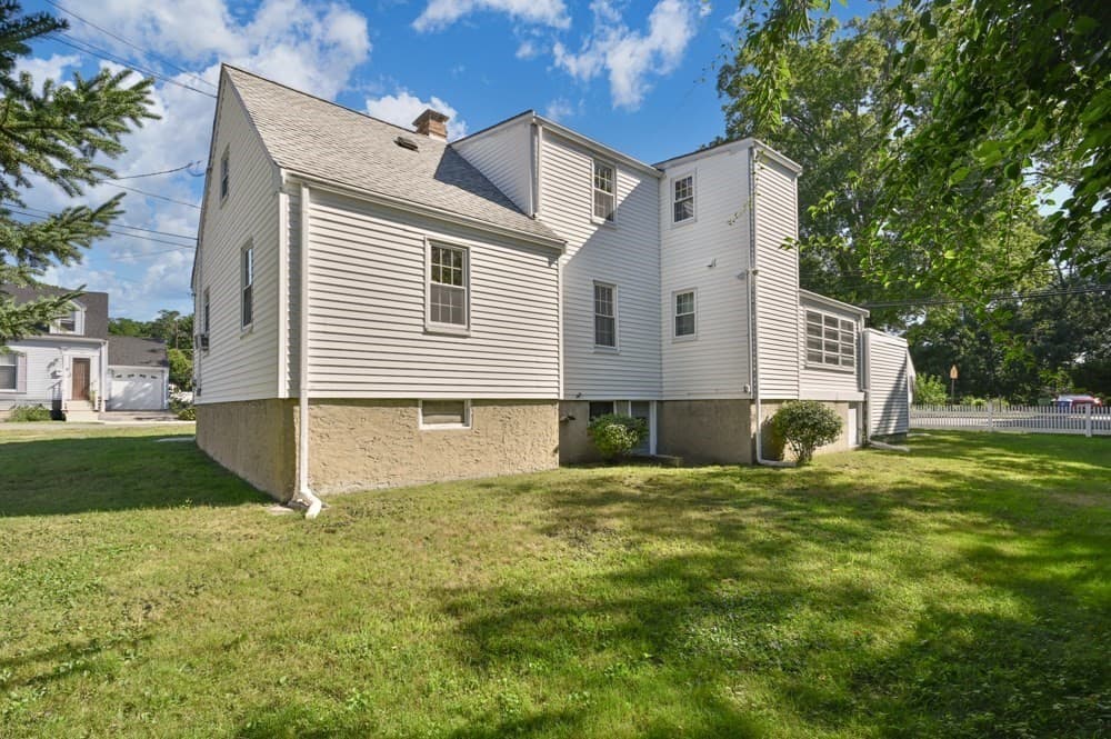 Single Family Residence at 33 Wilson Rd, Stoneham MA 02180, Stoneham, photo 33 of 39