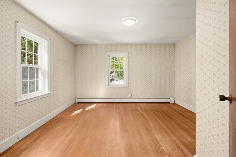 Single Family Residence at 33 Wilson Rd, Stoneham MA 02180, Stoneham, photo 14 of 39