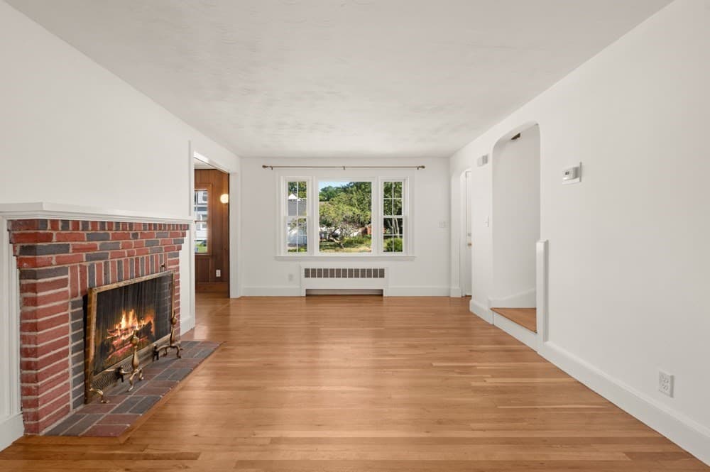 Single Family Residence at 33 Wilson Rd, Stoneham MA 02180, Stoneham, photo 11 of 39
