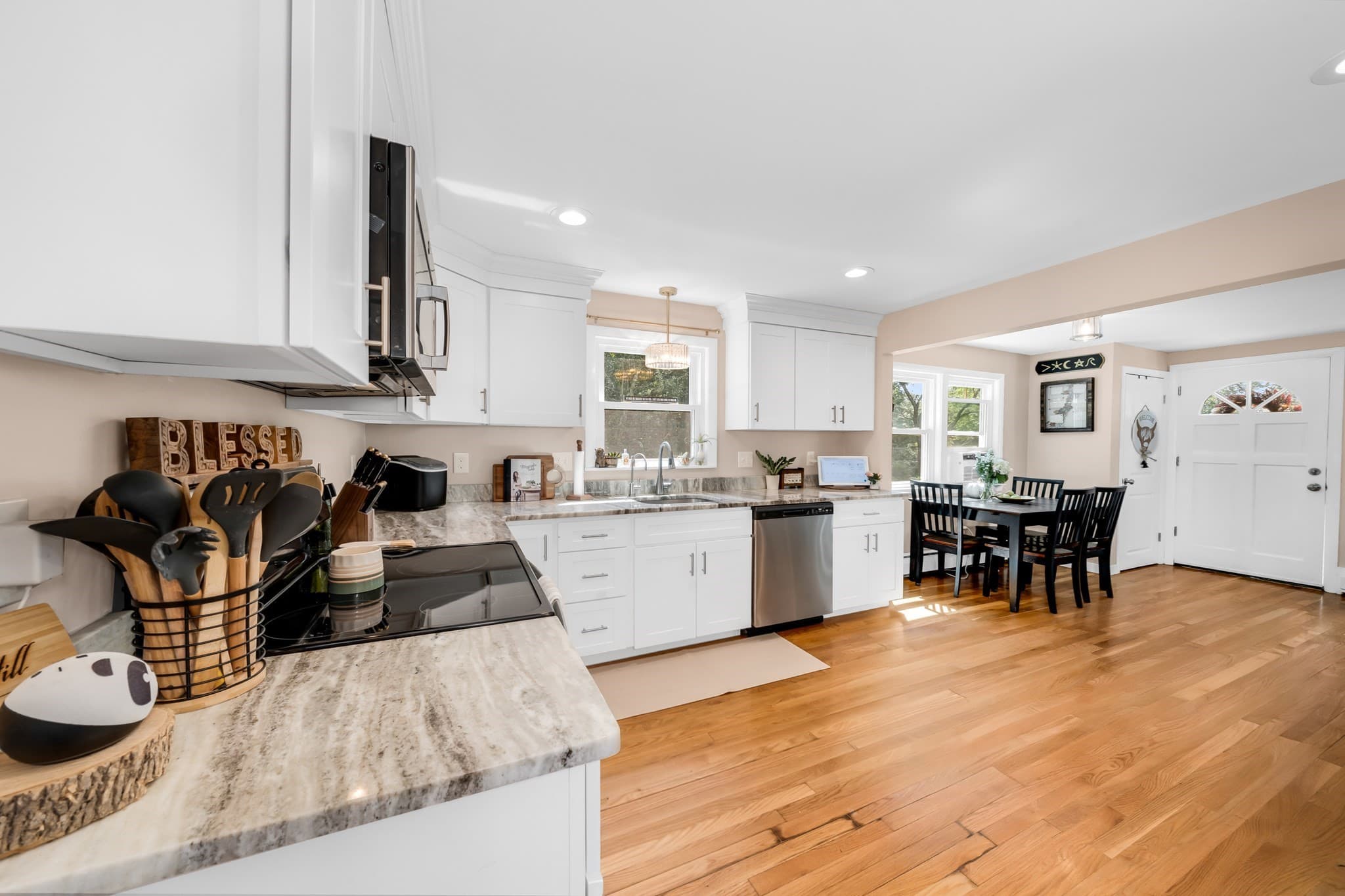 Single Family Residence at 201 Old Burley St, Danvers MA 01923, Danvers, photo 6 of 17