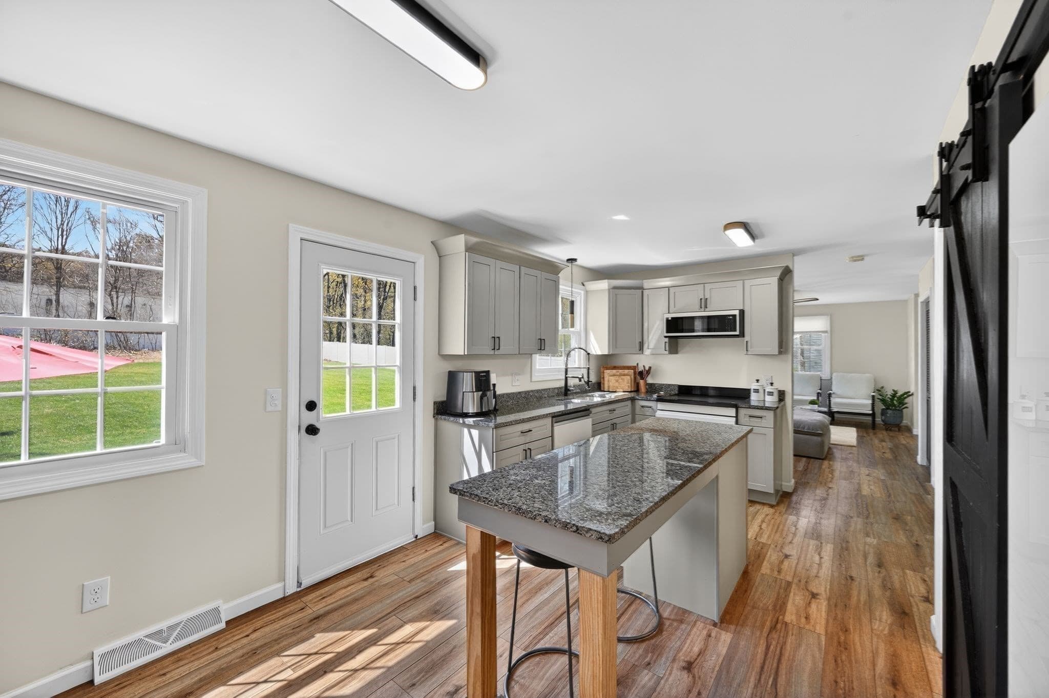 Single Family Residence at 52 Stagecoach Rd, Amherst MA 01002, Amherst, photo 11 of 33