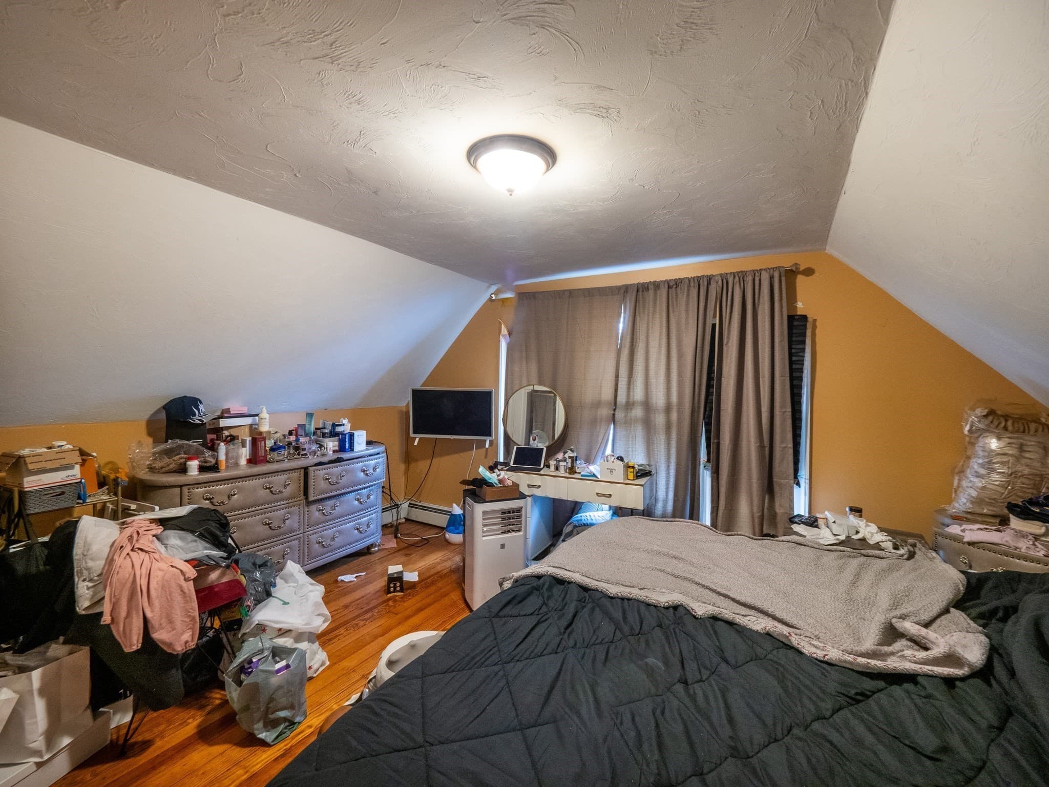 2 Family - 2 Units Up/Down at 70-72 Wrentham Street, Boston MA 02124, Boston, photo 25 of 30