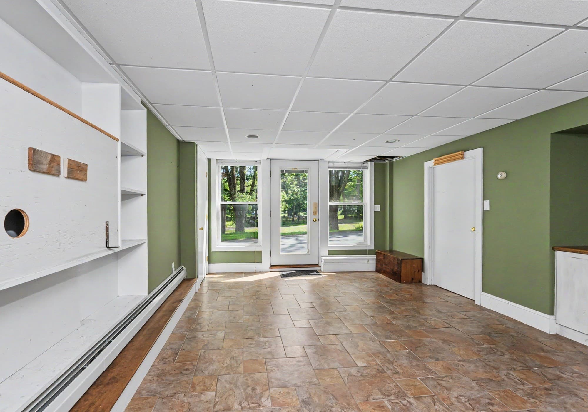 Single Family Residence at 131 Main St, Chelmsford MA 01863, photo 26 of 42