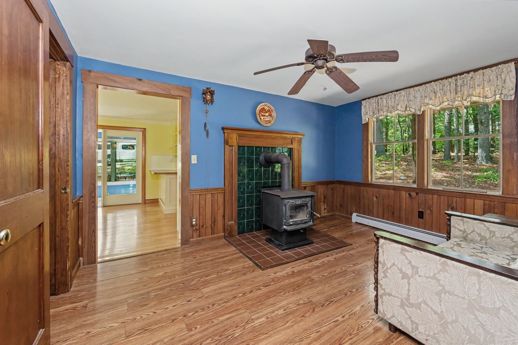 Single Family Residence at 131 Main St, Chelmsford MA 01863, photo 7 of 42