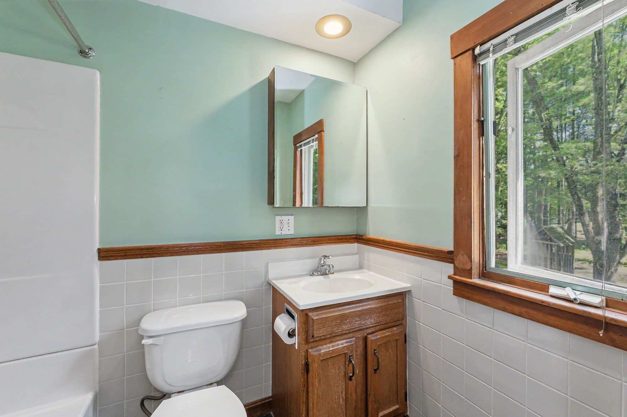 Single Family Residence at 131 Main St, Chelmsford MA 01863, photo 14 of 42
