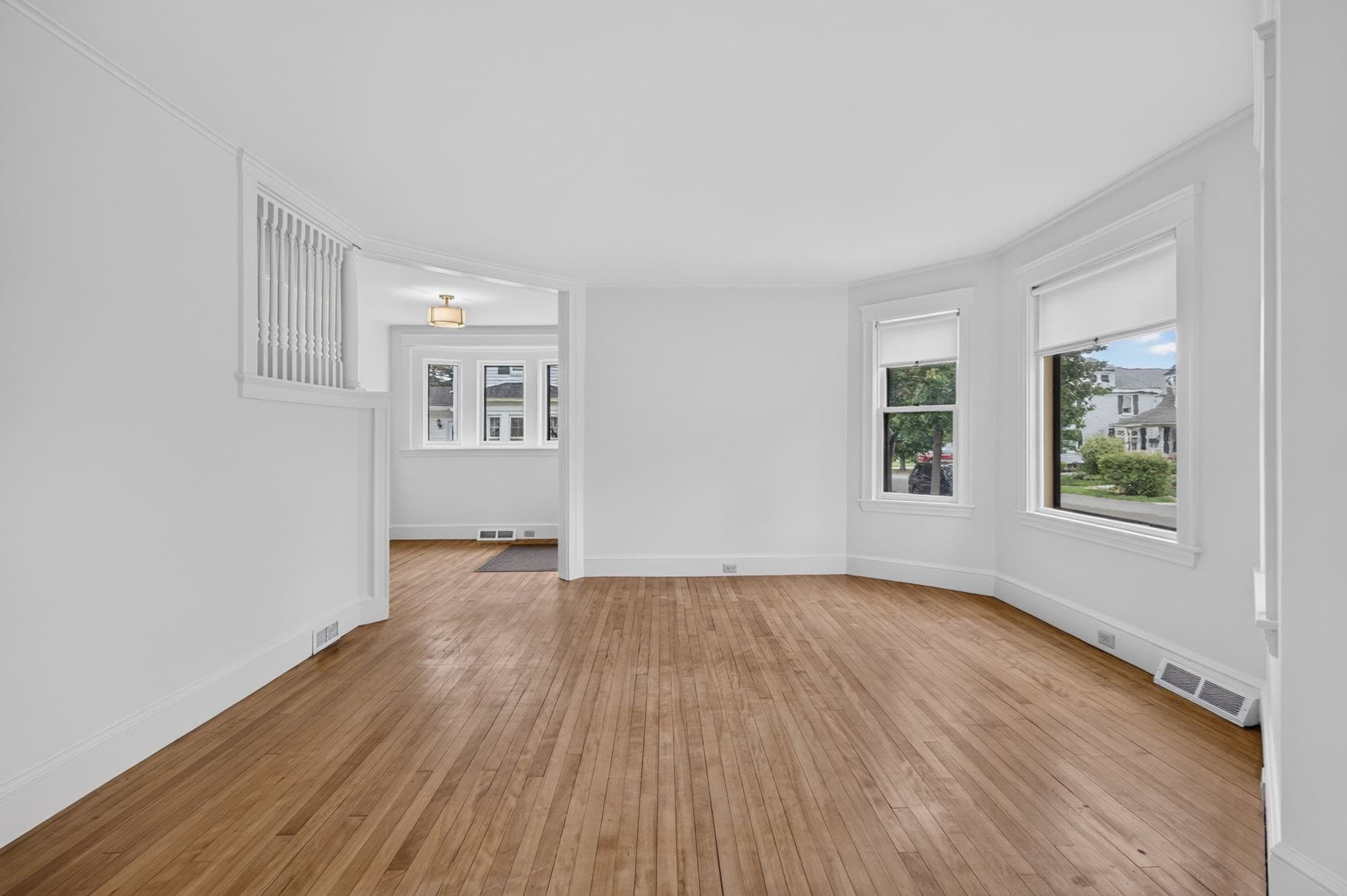 Single Family Residence at 33 Lexington Ave, Haverhill MA 01835, Haverhill, photo 11 of 31